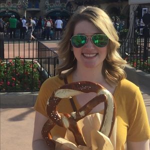 Meet your Posher, Meghann